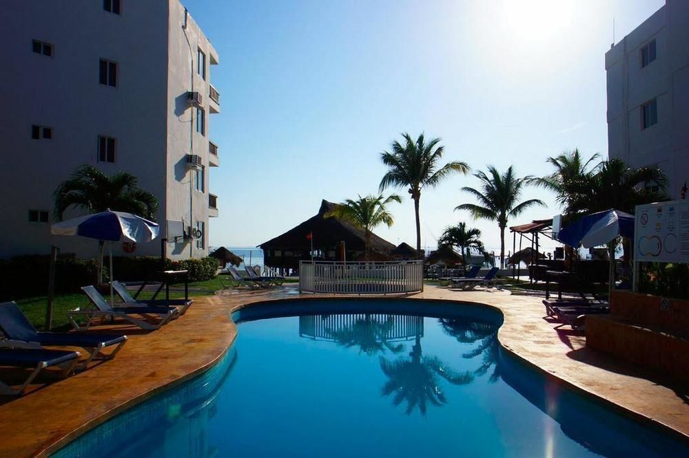 Las Perlas Condos Канкун Екстер'єр фото